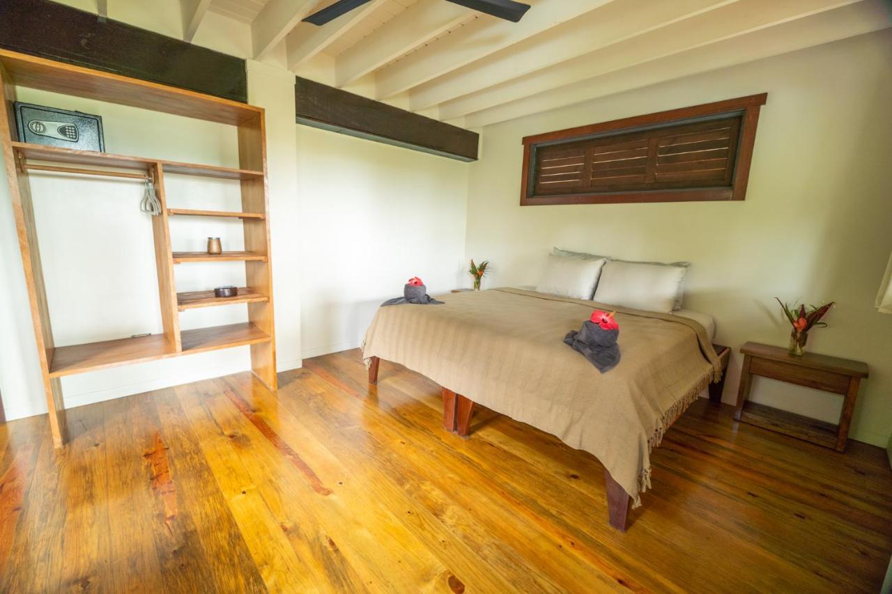 Roam Yoga & Wellness Lodge Bocas Town Exterior foto
