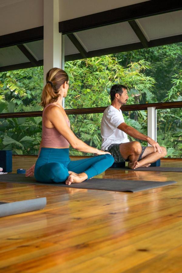 Roam Yoga & Wellness Lodge Bocas Town Exterior foto